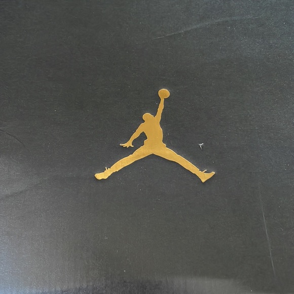 SOLD 🧡Hosts Pick🧡✔️OPEN TO REASONABLE OFFERS✨Nike Air Jordan one low - Picture 7 of 8